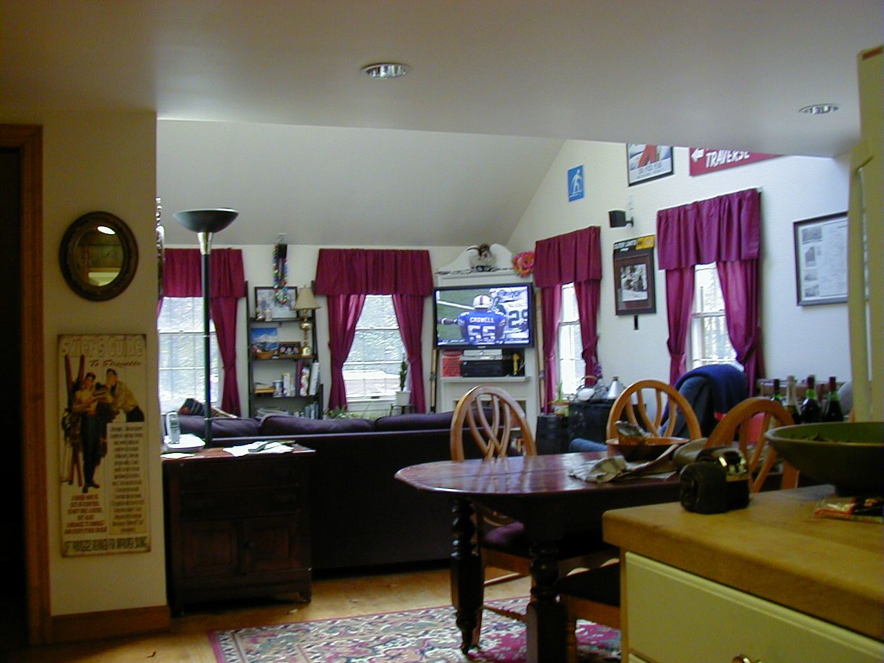livingrm.jpg